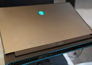 New Laptop Alienware Area-51m 32GB Intel Core I9 SSD 1T