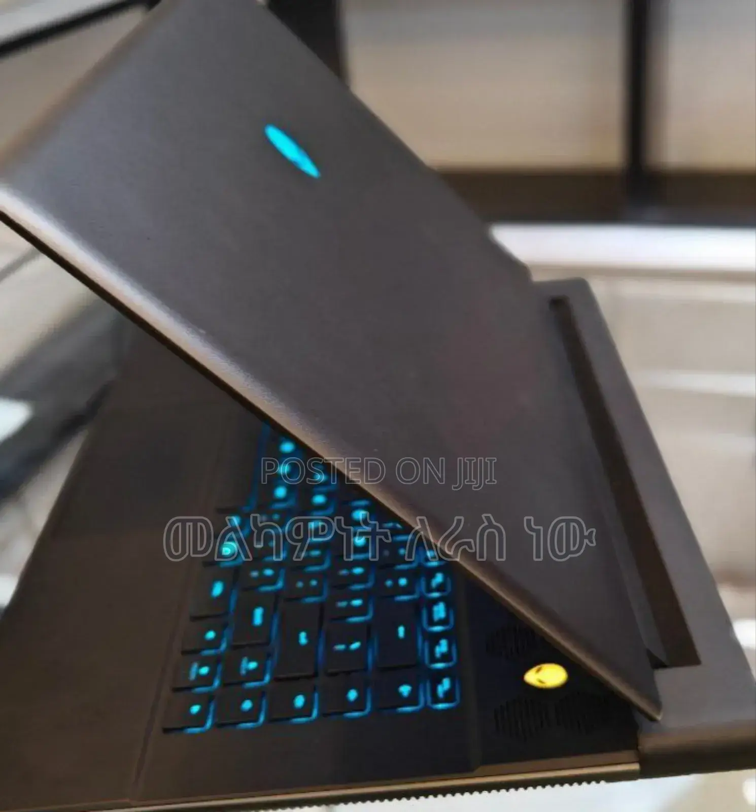 New Laptop Alienware Area-51m 32GB Intel Core I9 SSD 1T