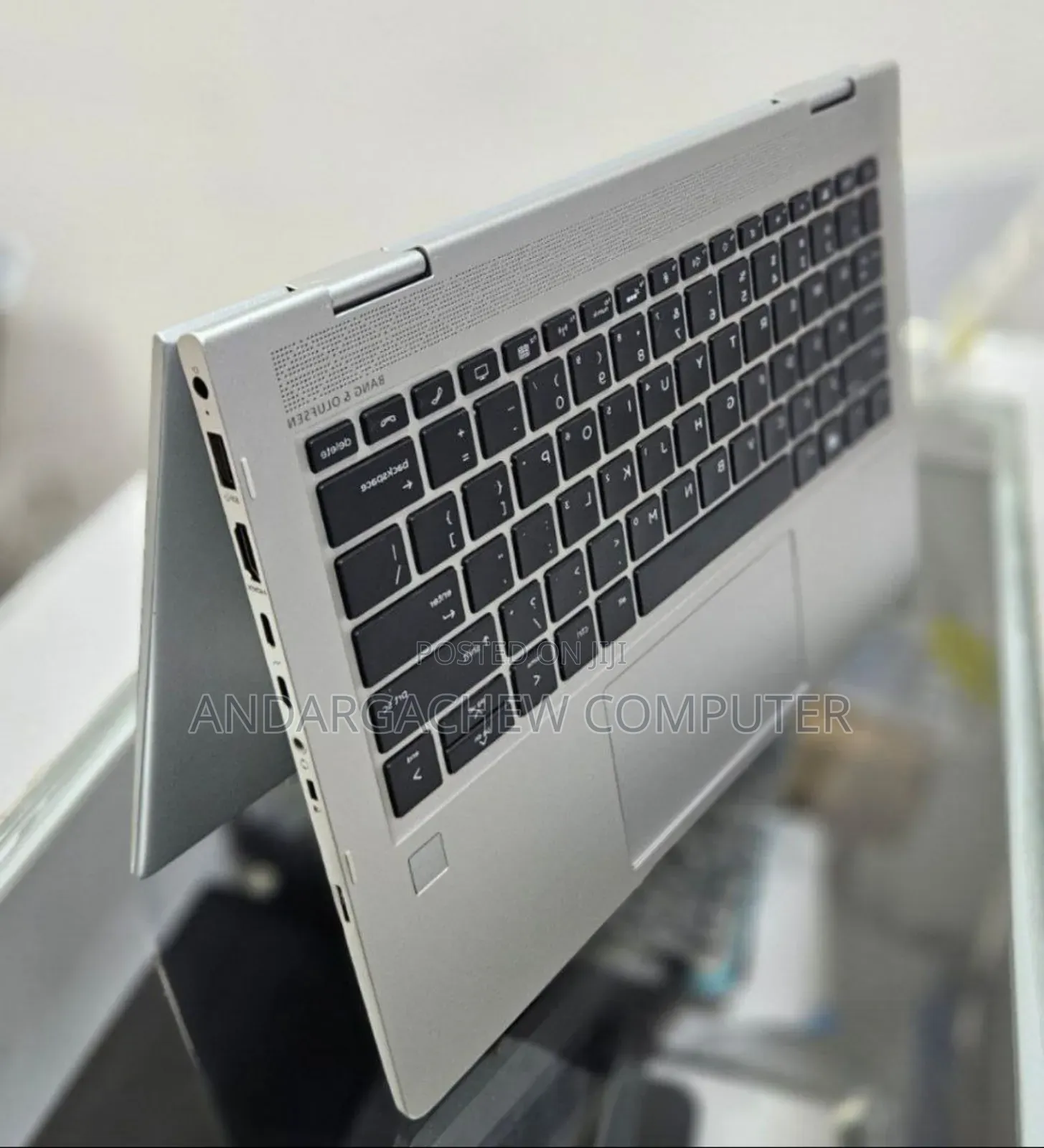 New Laptop HP Envy X360 8GB Intel Core I5 SSD 256GB