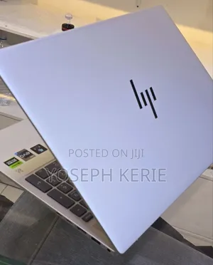 Photo - New Laptop HP Pavilion 17 16GB Intel Core I7 SSD 1T