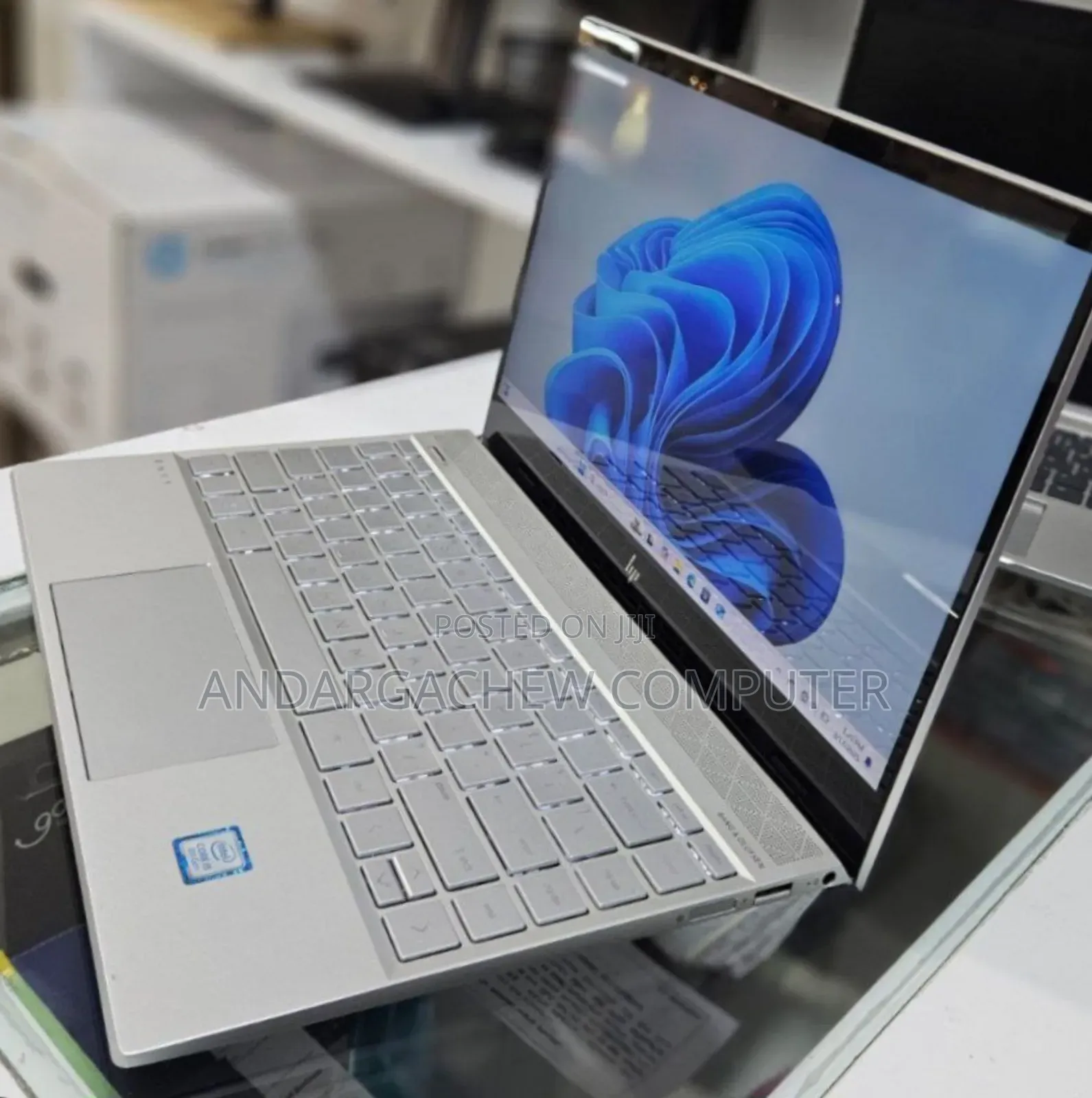 New Laptop HP Envy 13 8GB Intel Core I5 SSD 512GB