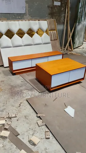 Oak Table and Tv Stand Set