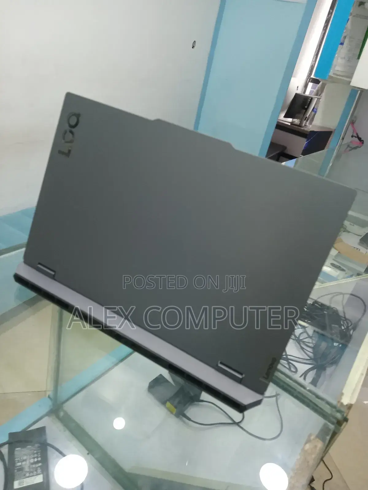 New Laptop Lenovo LOQ 15ARP9 24GB AMD Ryzen 7 SSD 512GB