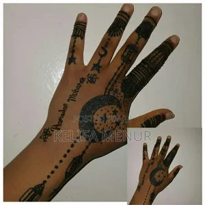 Photo - Henna For Hands And Legs