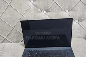 New Laptop Dell XPS 15 32GB Intel Core I7 SSD 1T