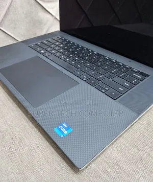 New Laptop Dell XPS 15 32GB Intel Core I7 SSD 1T