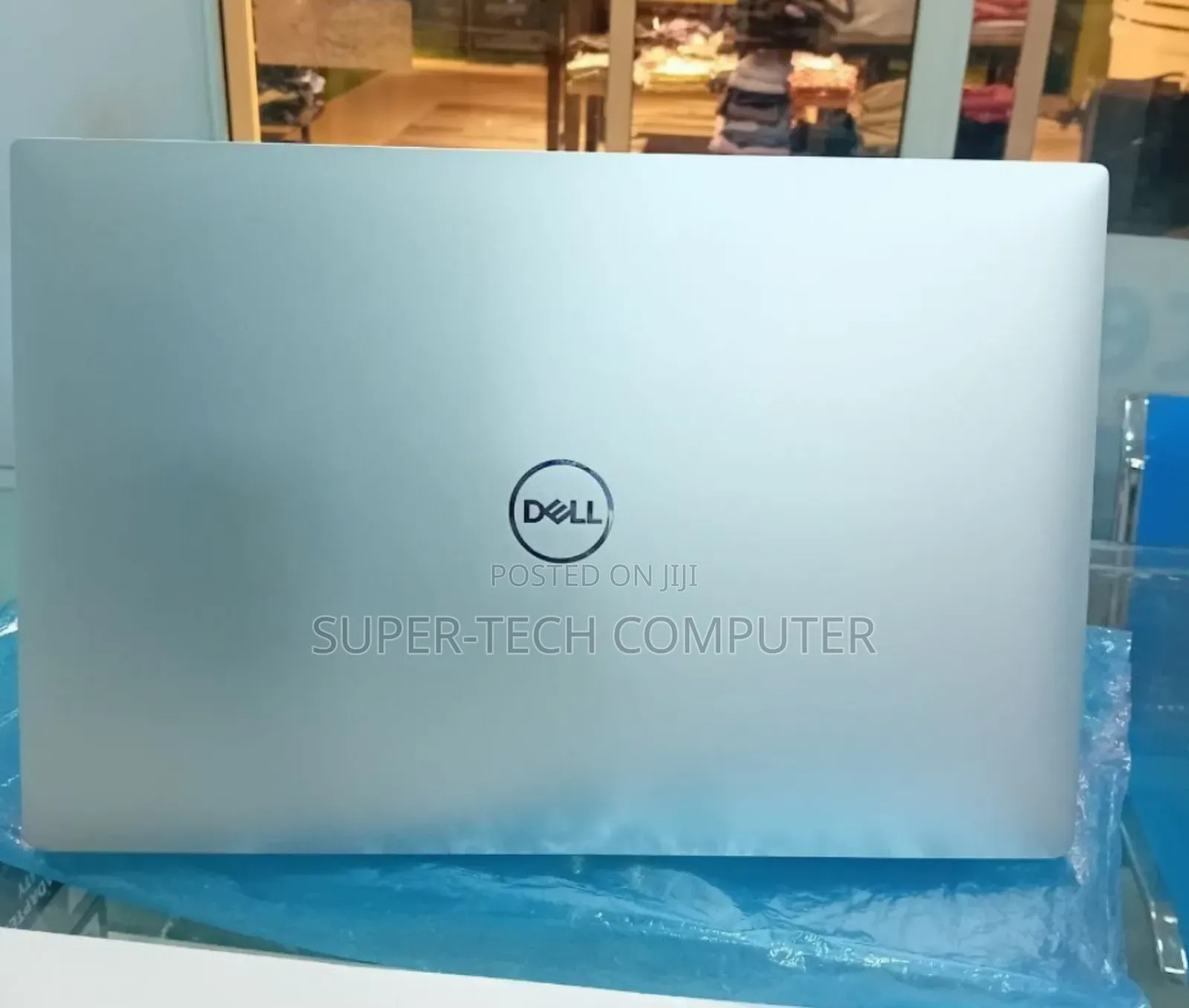 New Laptop Dell Precision 5540 16GB Intel Core I7 SSD 512GB