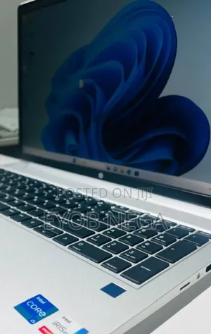 Photo - New Laptop HP ProBook 450 8GB Intel Core I5 SSD 512GB