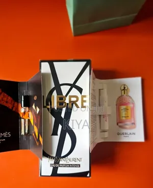 Photo - Ysl Yves Saint Laurent