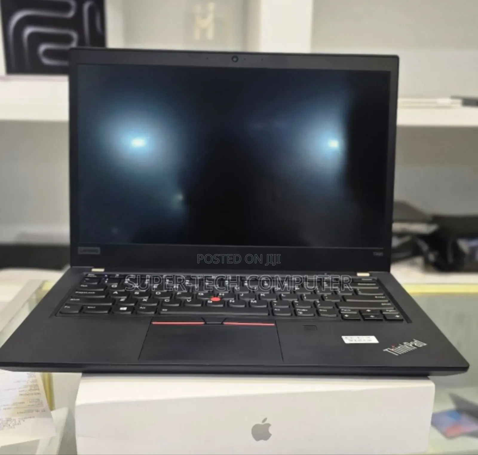 New Laptop Lenovo Thinkpad T490s 16GB AMD Ryzen 5 SSD 512GB