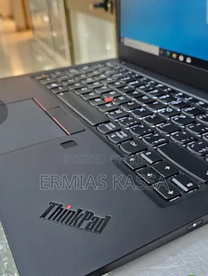 Photo - New Laptop Lenovo ThinkPad X1 Carbon 16GB Intel Core I7 SSD 512GB