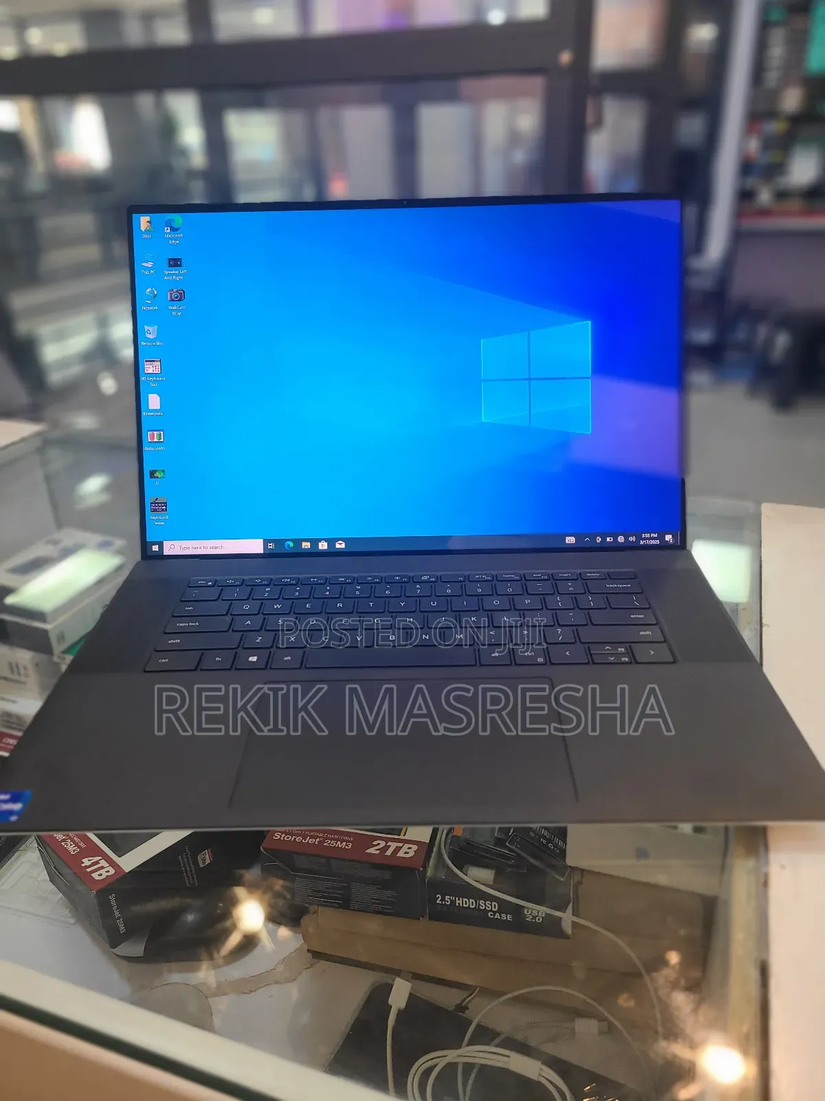 Laptop Dell XPS 17 9720 24GB Intel Core I7 SSD 2T