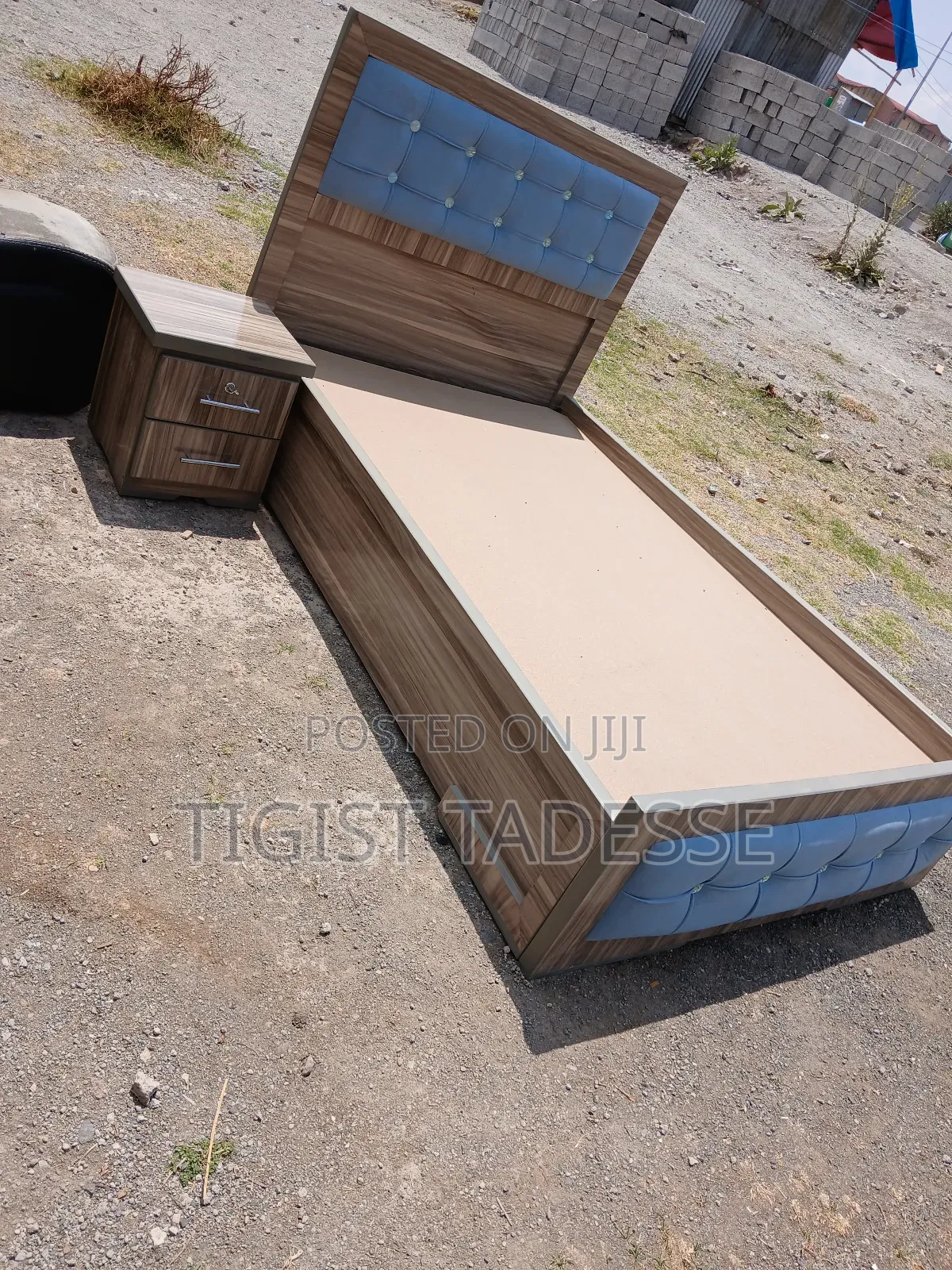 ላምኔት ሜትር ከ ሀያ አልጋ