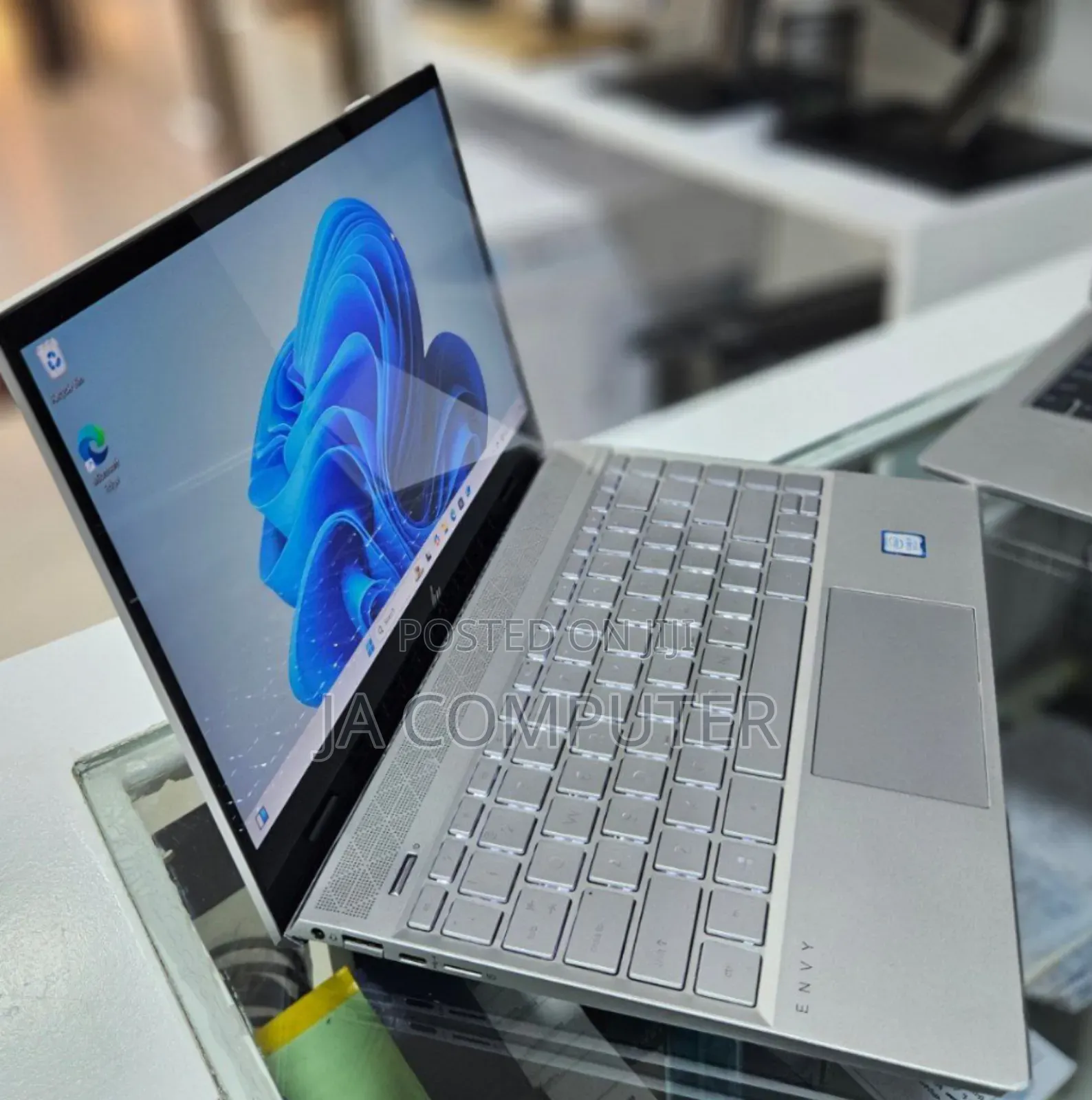 New Laptop HP Envy 13 8GB Intel Core I5 SSD 512GB