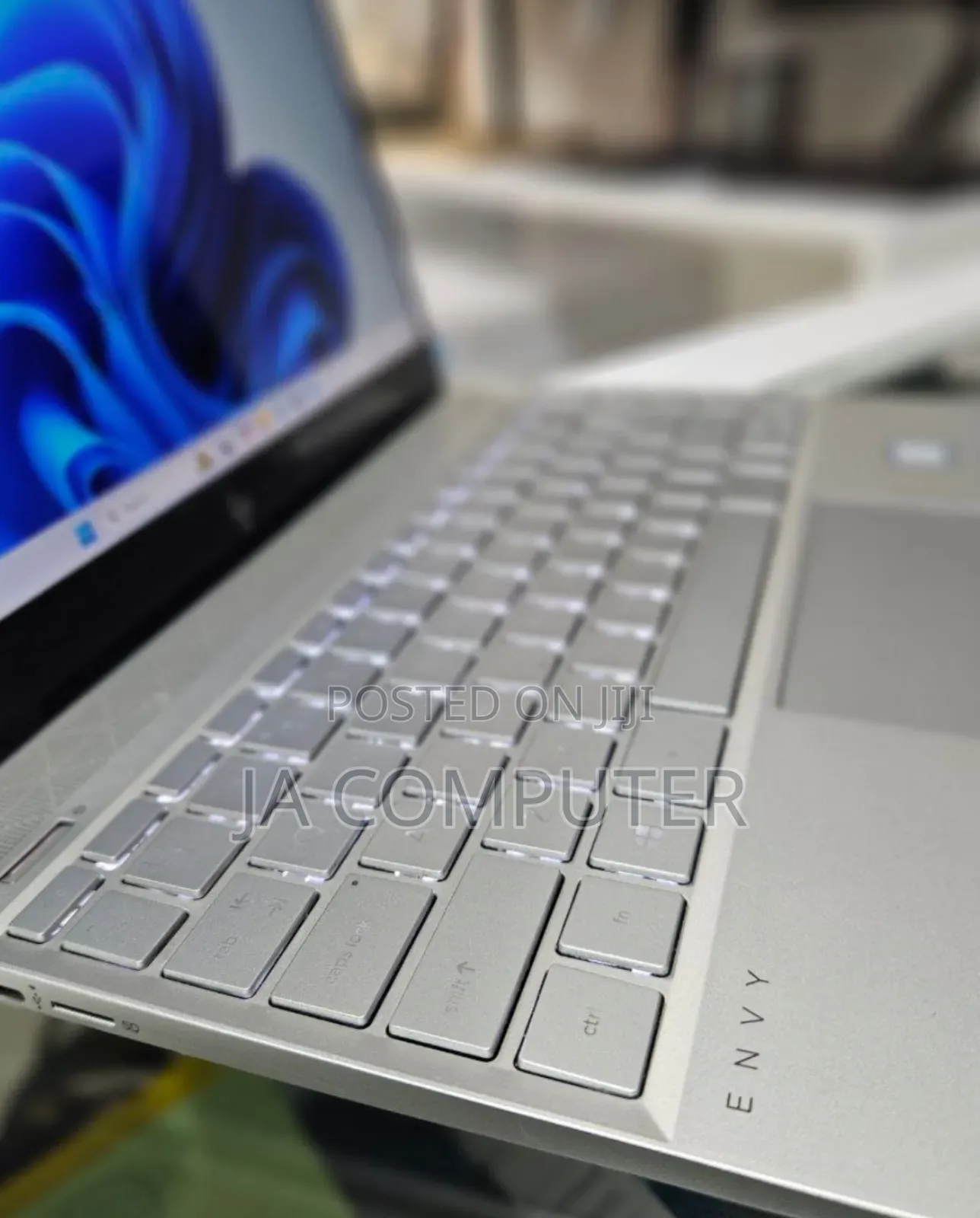 New Laptop HP Envy 13 8GB Intel Core I5 SSD 512GB