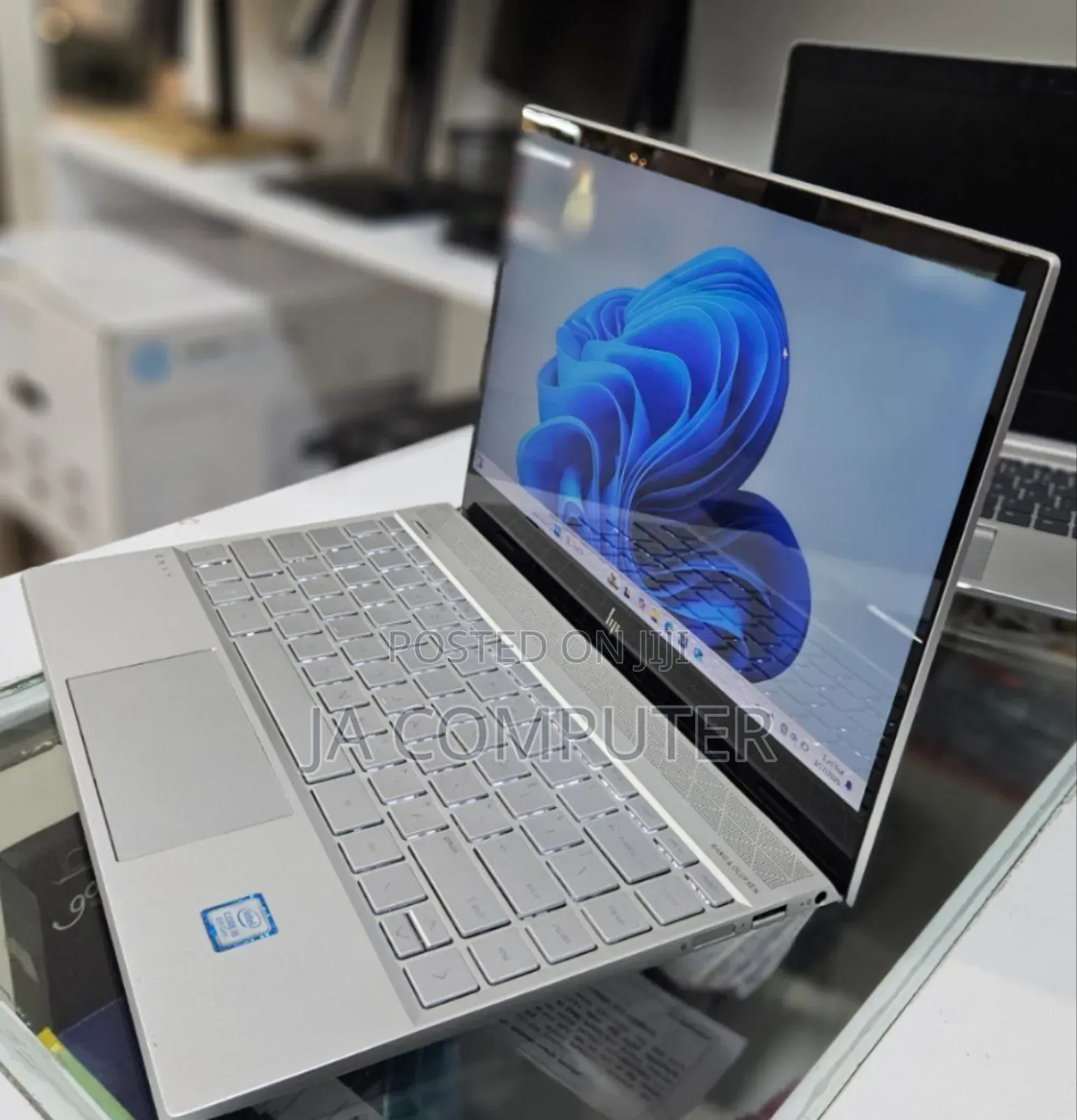 New Laptop HP Envy 13 8GB Intel Core I5 SSD 512GB