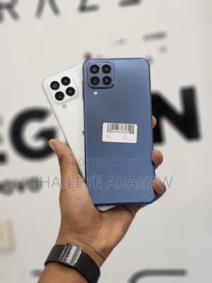 New Samsung Galaxy M33 5G 128 GB Blue