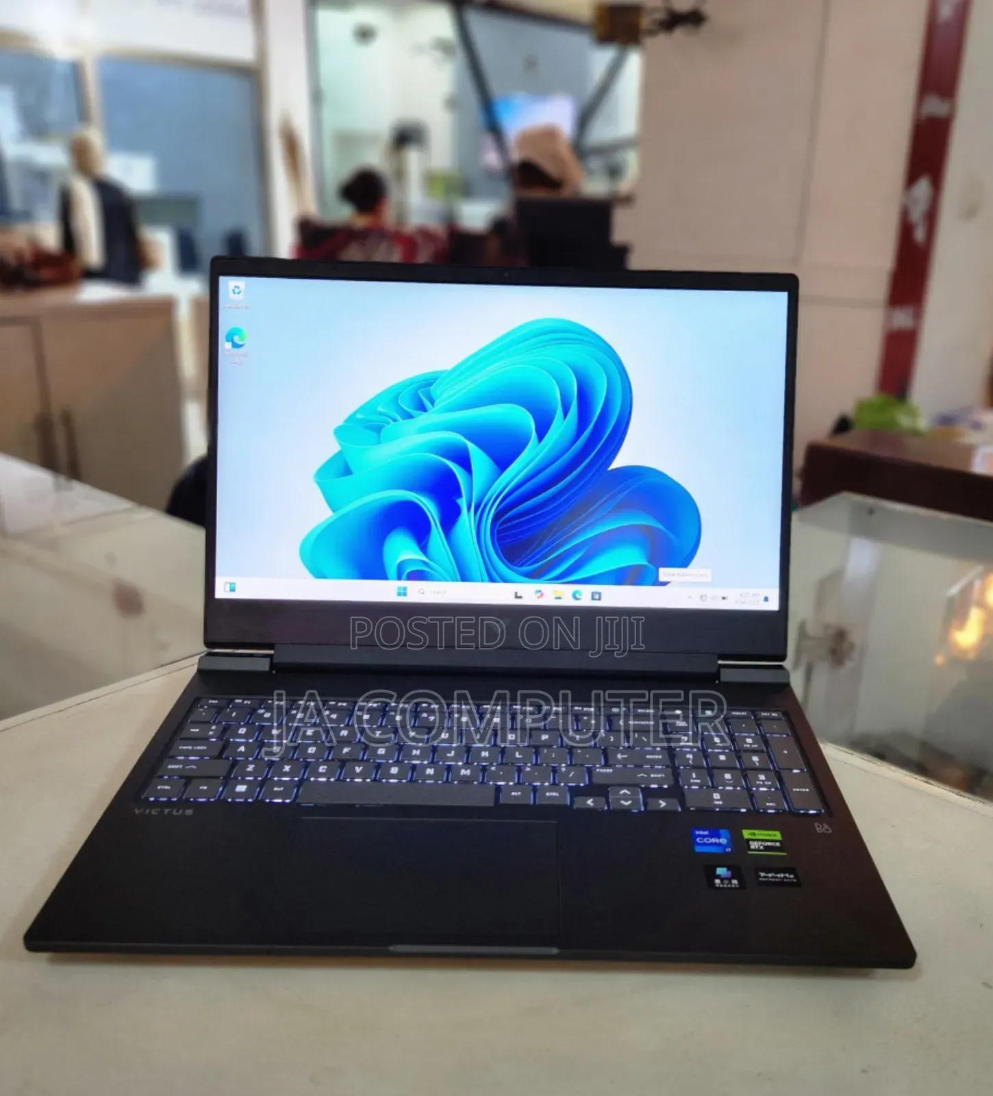 New Laptop HP Victus 16 16GB Intel Core I7 SSD 512GB