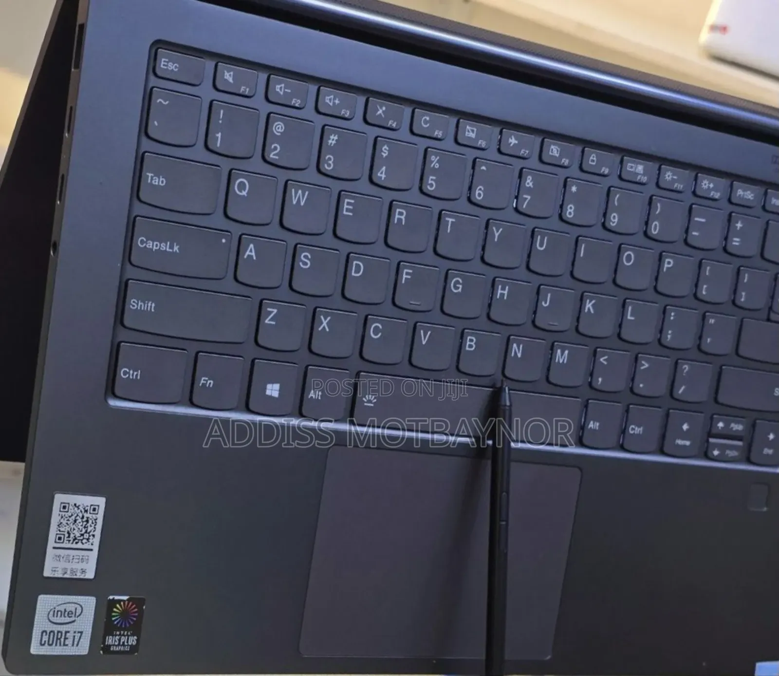 New Laptop Lenovo Yoga 7i 16GB Intel Core I7 SSD 512GB