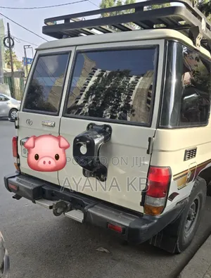 Toyota Land Cruiser 2015