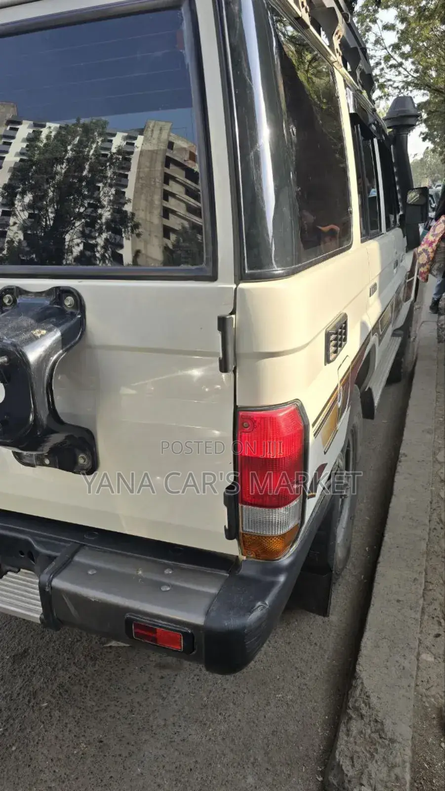 Toyota Land Cruiser 2015