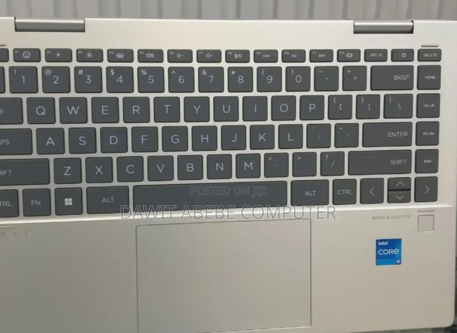 New Laptop HP Envy X360 8GB Intel Core I5 SSD 512GB