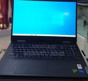New Laptop Lenovo LOQ 15ARP9 16GB Intel Core I5 SSD 512GB