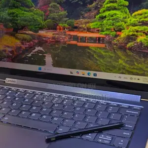 New Laptop Lenovo Yoga 7i 16GB Intel Core I7 SSD 1T