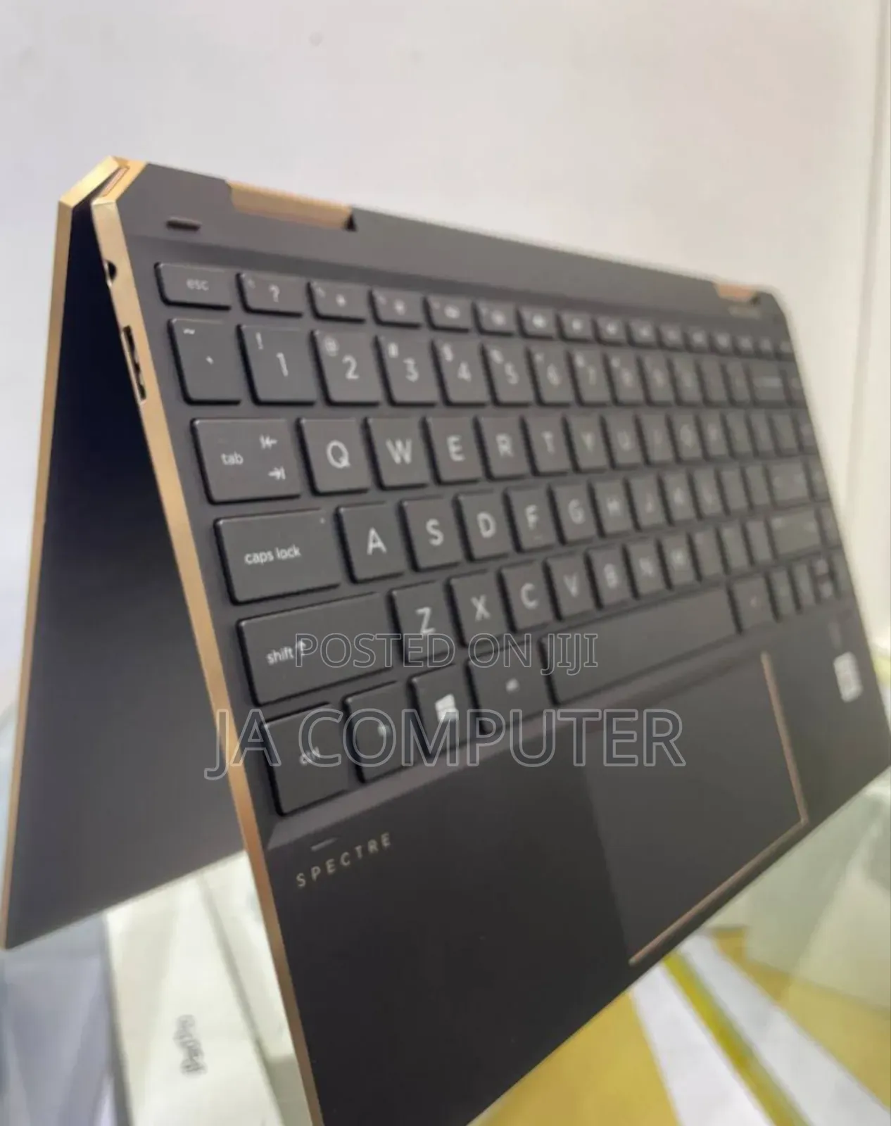 New Laptop HP Spectre 16GB Intel Core I7 SSD 1T