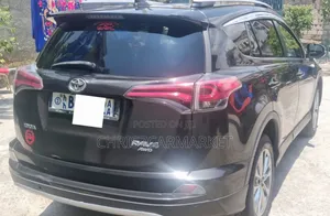 Toyota RAV4 2018 Gray