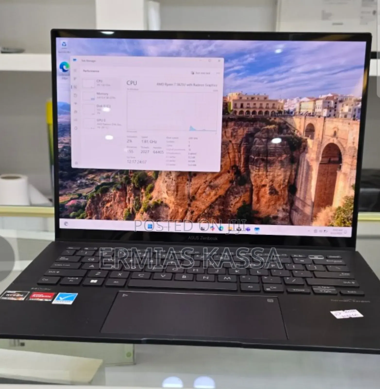 New Laptop Asus ZenBook Pro UX501 16GB AMD Ryzen 5 SSD 1T