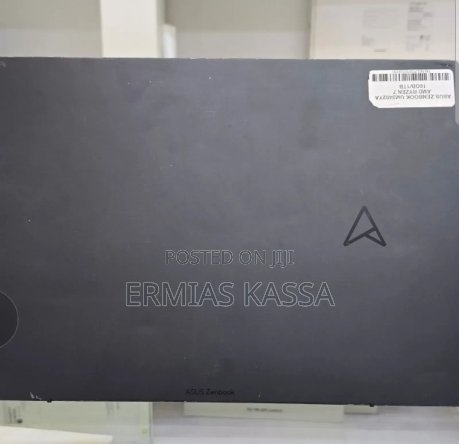 New Laptop Asus ZenBook Pro UX501 16GB AMD Ryzen 5 SSD 1T