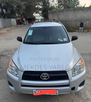 Photo - Toyota RAV4 2008 White