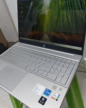 New Laptop HP Pavilion 11 16GB Intel Core I5 SSD 512GB