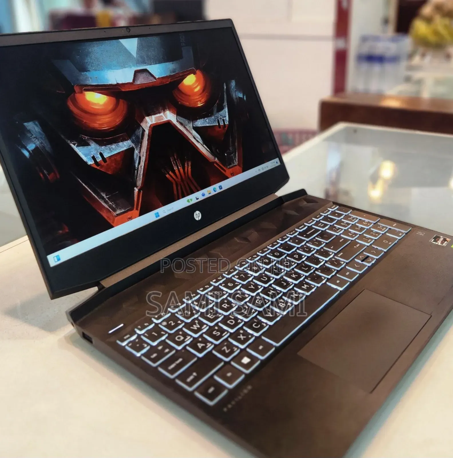 New Laptop HP Pavilion 10 16GB AMD Ryzen 5 SSD 512GB