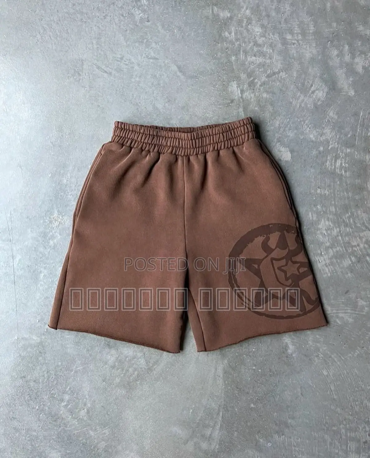 Classic Fashion Short Sale