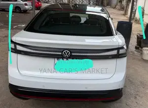 Volkswagen ID.7 2025 White