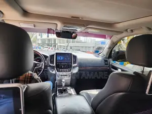 Toyota Land Cruiser 2020 Black