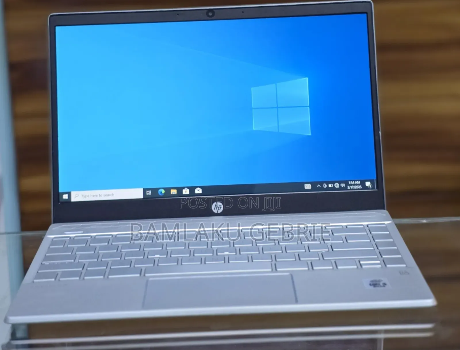 New Laptop HP Pavilion 15 8GB Intel Core I5 SSD 256GB