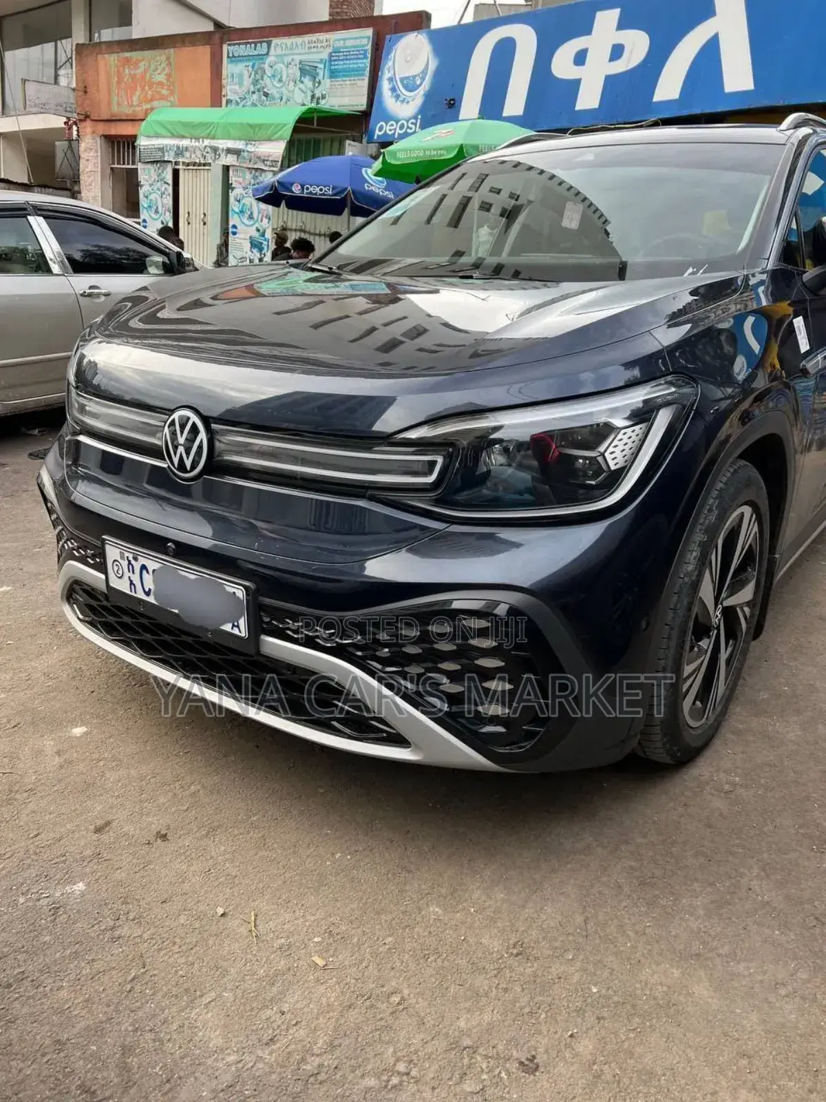 Volkswagen ID.6 2023 Blue