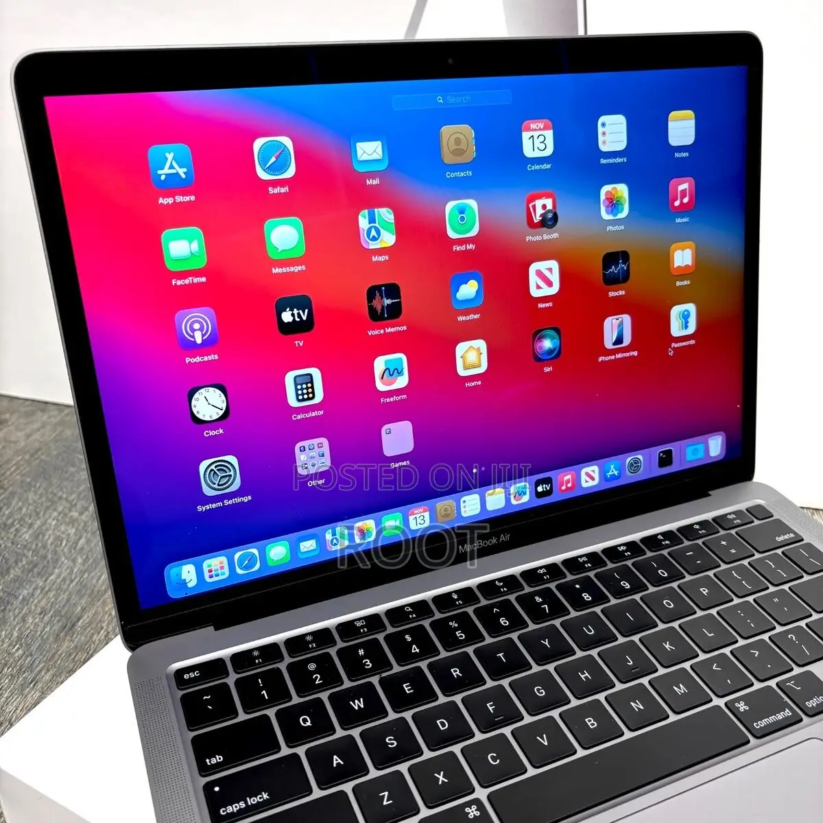 New Laptop Apple MacBook Air 2020 M1 8GB Apple M1 SSD 256GB