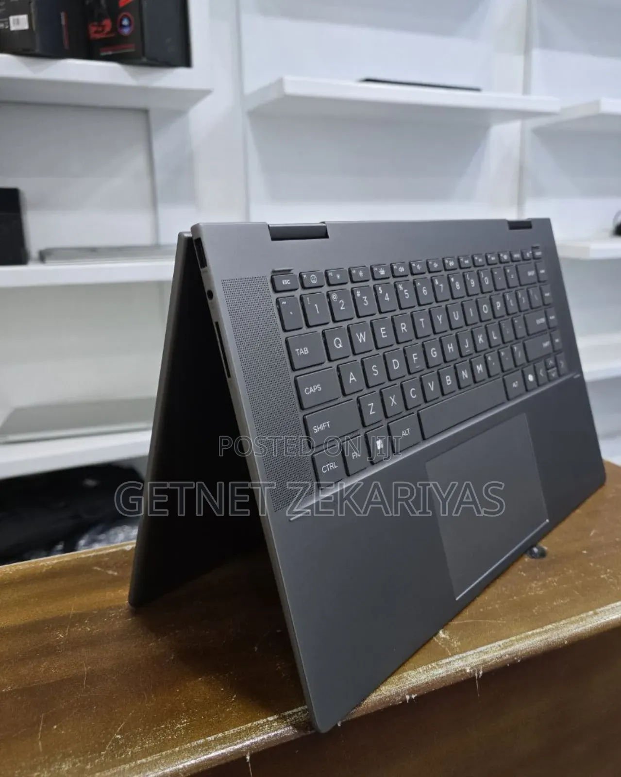 New Laptop HP Envy X360 16GB Intel Core I7 SSD 1T