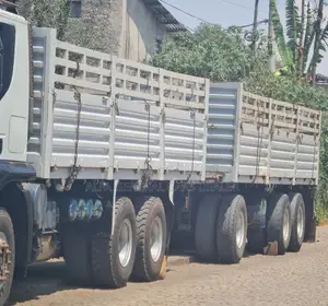 Iveco ባላቶኒ ከነተሳቢው
•2016
•79 ሽ ታርጋ
•24 ሽ ታርጋ ተሳቢ
•መስፍን በመስፍን