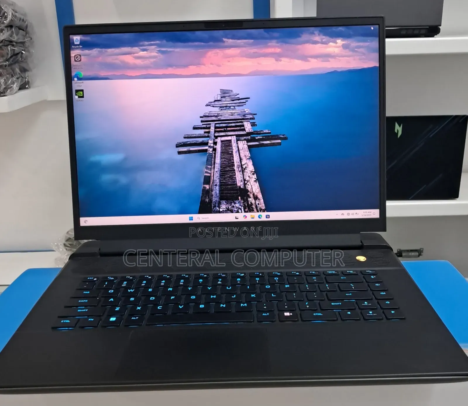 New Laptop Alienware Area-51m 32GB Intel Core I9 SSD 1T