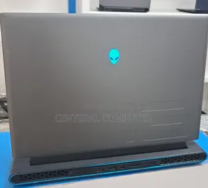 New Laptop Alienware Area-51m 32GB Intel Core I9 SSD 1T