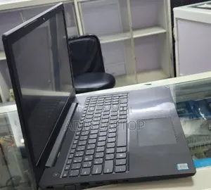 Laptop Lenovo IdeaPad 1 8GB Intel Core I5 HDD 1T