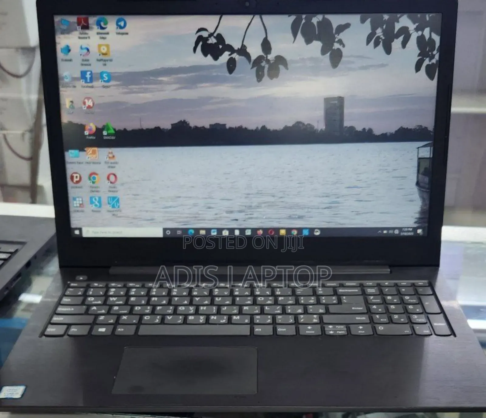 Laptop Lenovo IdeaPad 1 8GB Intel Core I5 HDD 1T