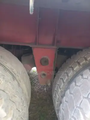 Iveco Eurostar ሲንግል ከነተሳቢው
•1999
•a-01
•15 ሽ ታርጋ ተሳቢ