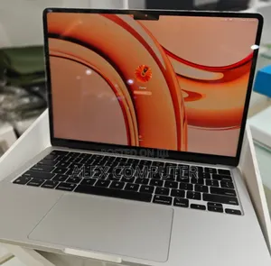 New Laptop Apple MacBook Air 2022 M2 8GB Apple M2 SSD 256GB