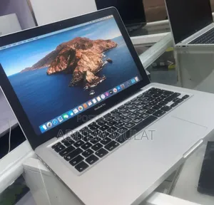 New Laptop Apple MacBook 2012 4GB Intel Core I5 SSD 128GB